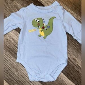🦋Baby Boy long sleeve body suit🦋